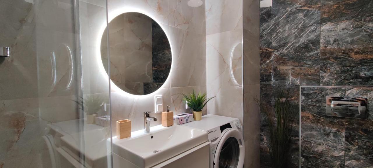 Zebra Apartment Wroclaw Ngoại thất bức ảnh